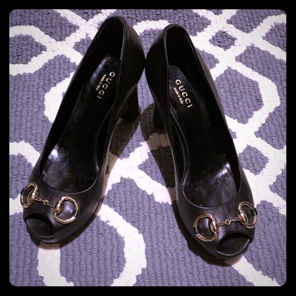 Gucci shoes